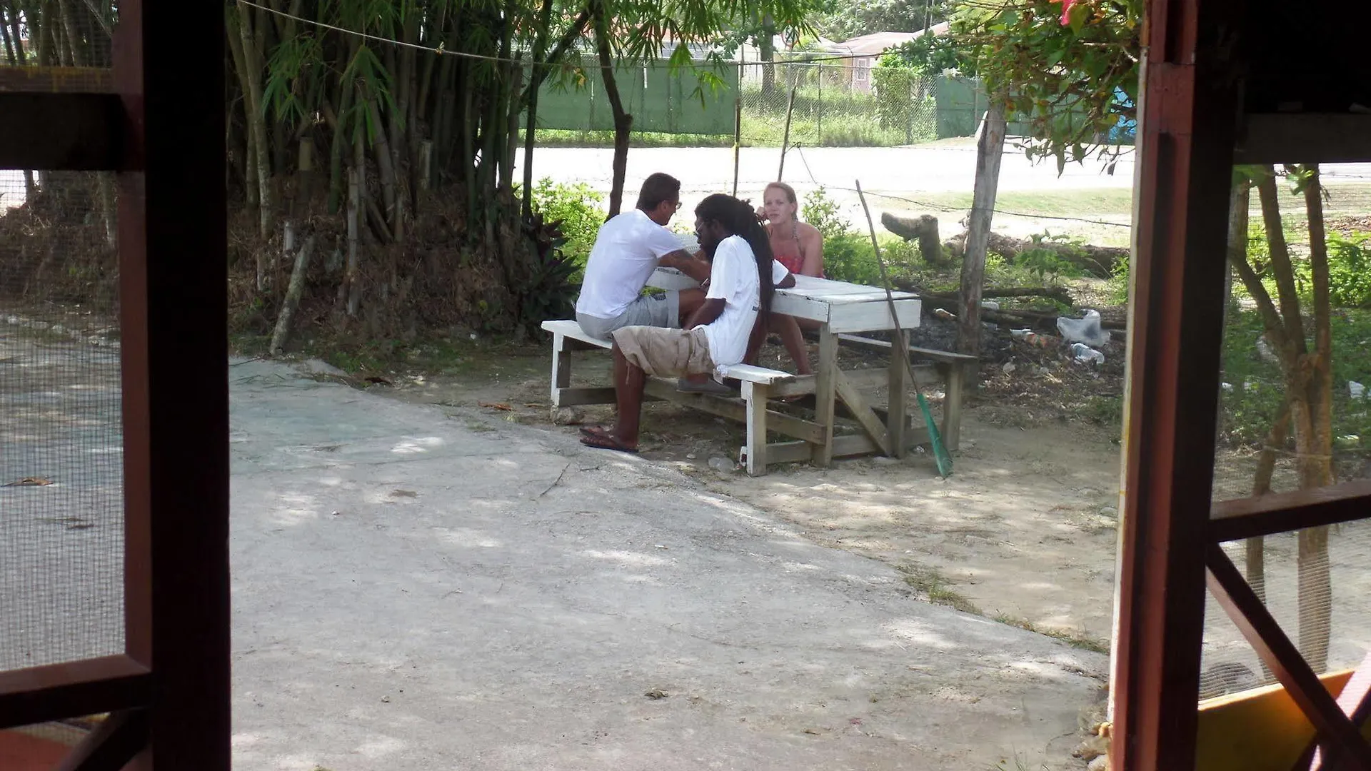 Beach Road Cottages At Jah Bs Jamaïque
